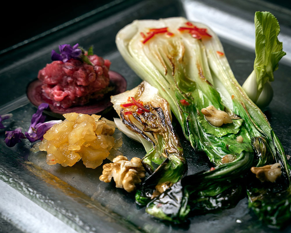 Pak Choi gebraten mit Kartoffelstampf und Apfelchutney